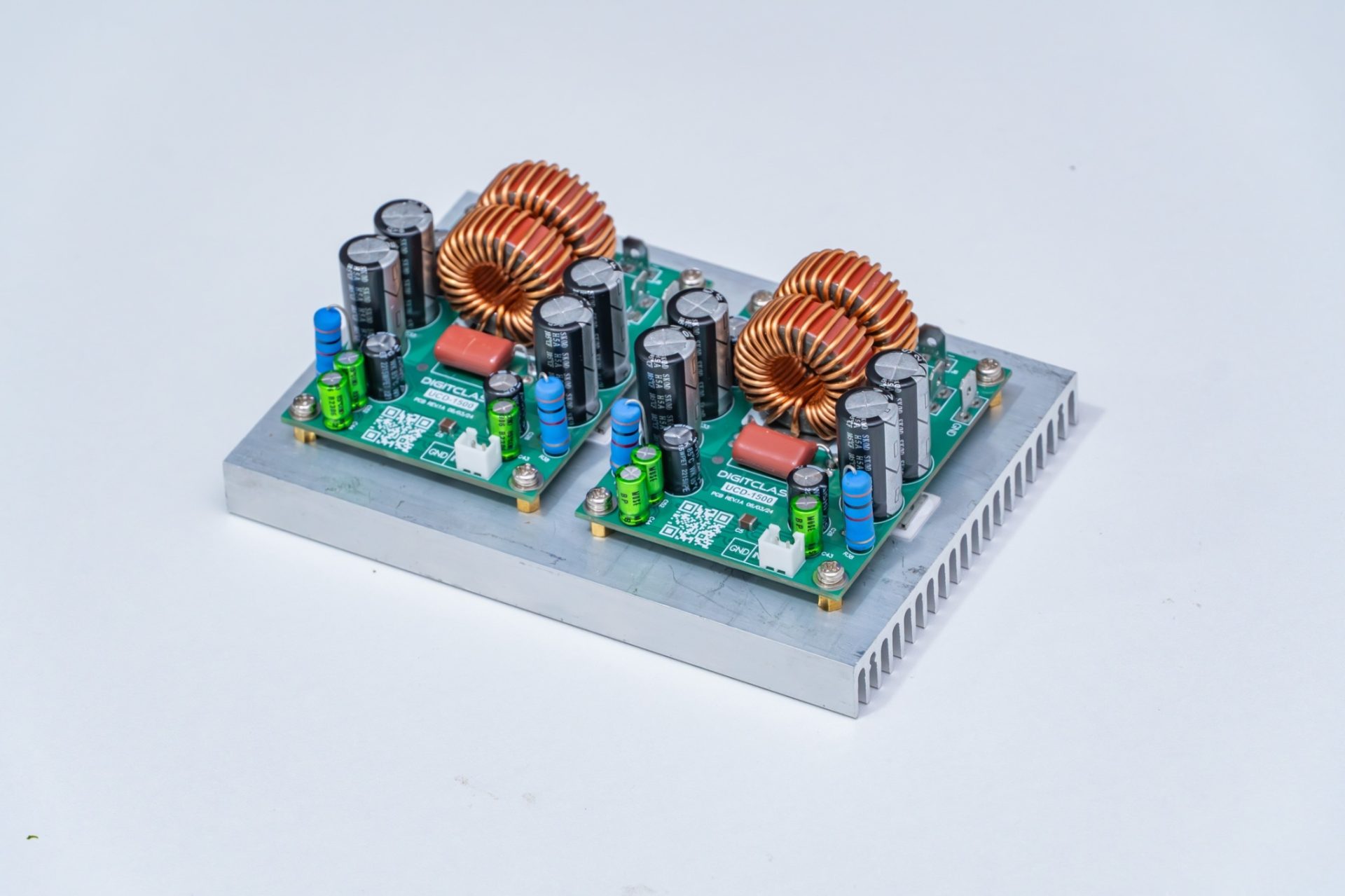 UCD1500x2